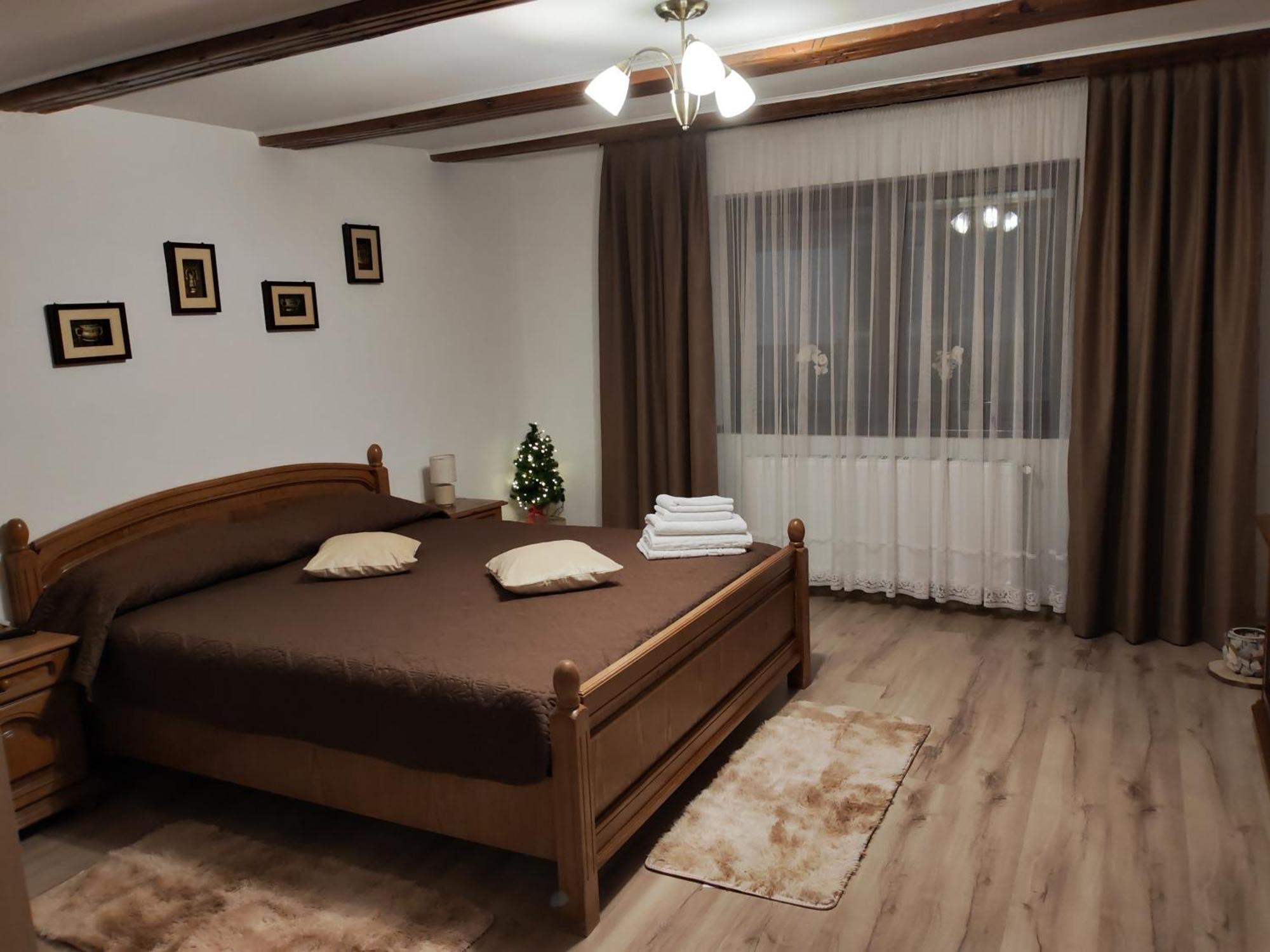 Villa Casa Ramo Rîşnov Esterno foto